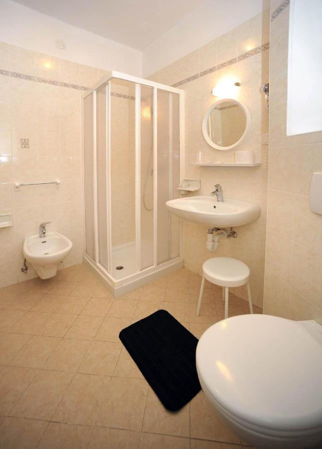 Hotel Bucaneve Moena Esterno foto