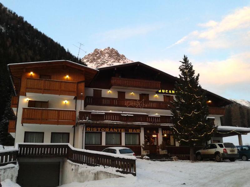 Hotel Bucaneve Moena Esterno foto