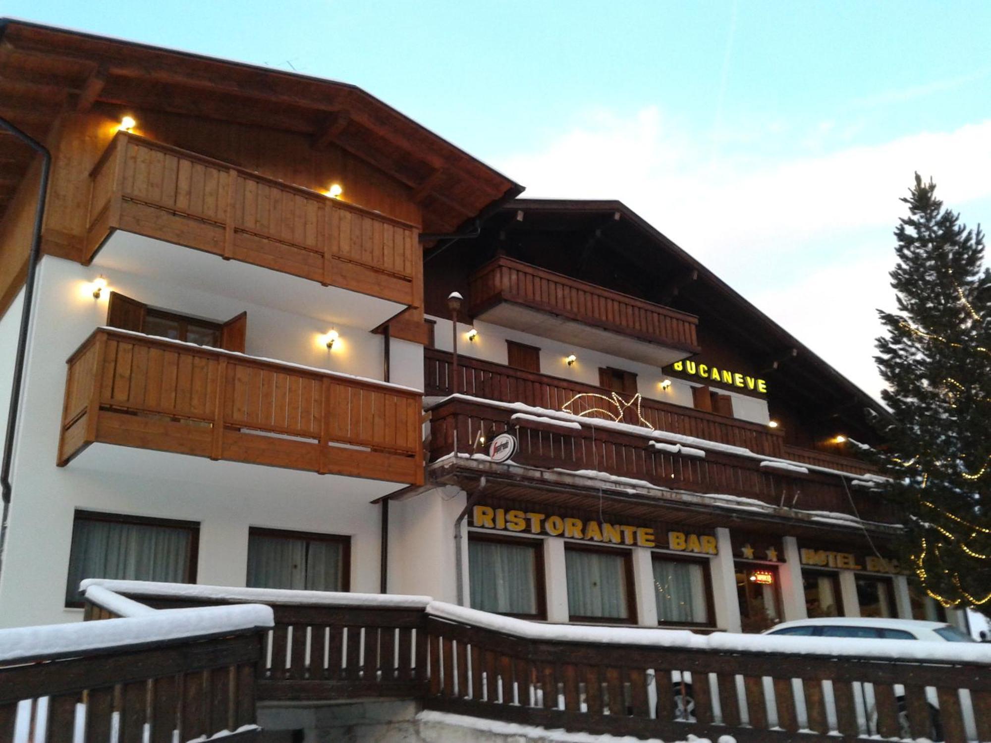 Hotel Bucaneve Moena Esterno foto