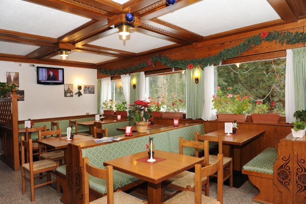 Hotel Bucaneve Moena Camera foto